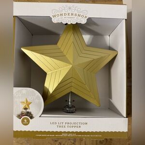Wondershop Gold Star LED Tree Topper